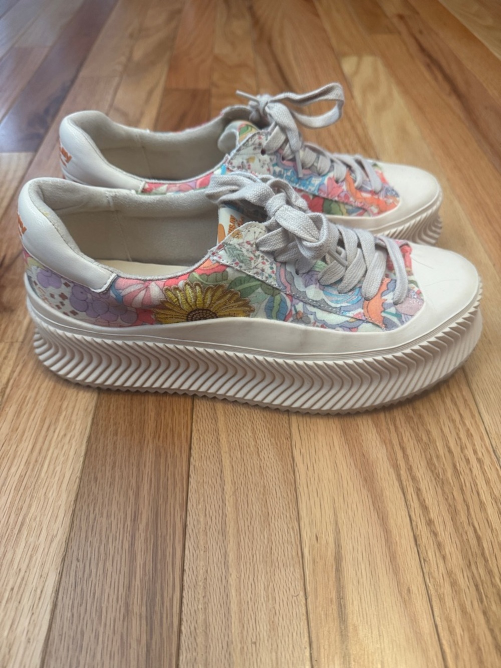 Floral Platform Lace-Up Sneakers - Cream Multi Color Sam Edelman